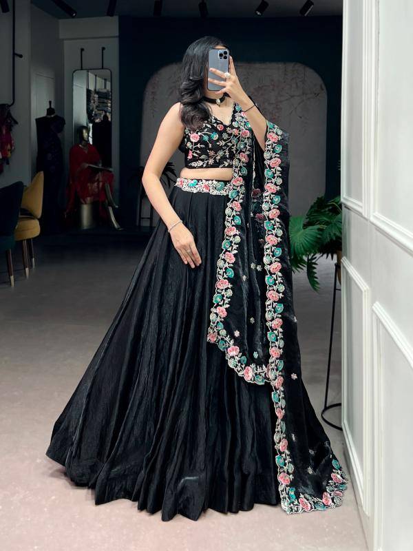 LNB 1467 BLK Fendi Designer lehenga choli manufacturer